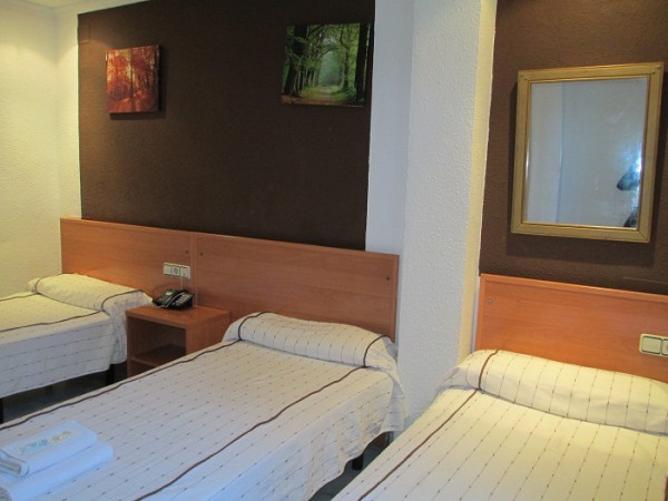 habitacion triple - Hotel Sanz Torremolinos 