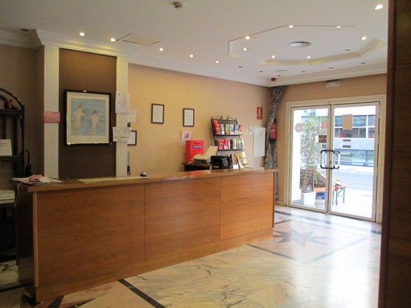 recepcion Hotel Sanz Torremolinos 